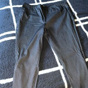 Stretchy pants XL ankle cut black with thin white stripes